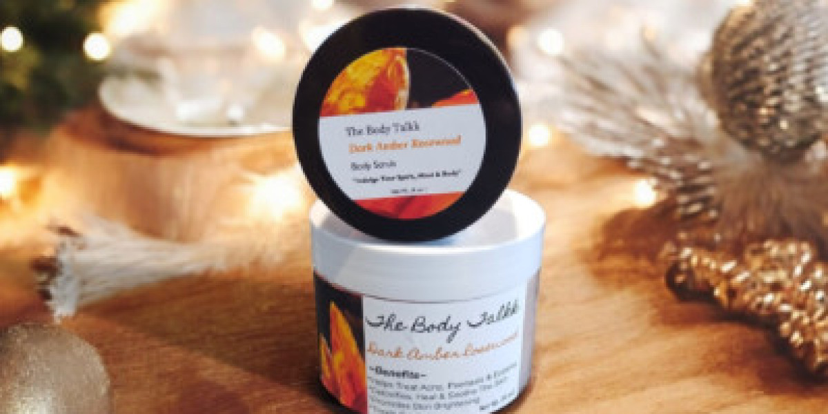 3 Skin-Loving Ingredients in Dark Amber Rosewood Body Scrub