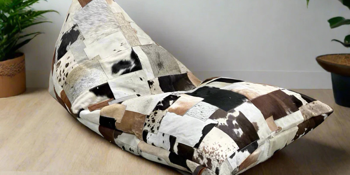 Best Ottoman Styles for Small Spaces