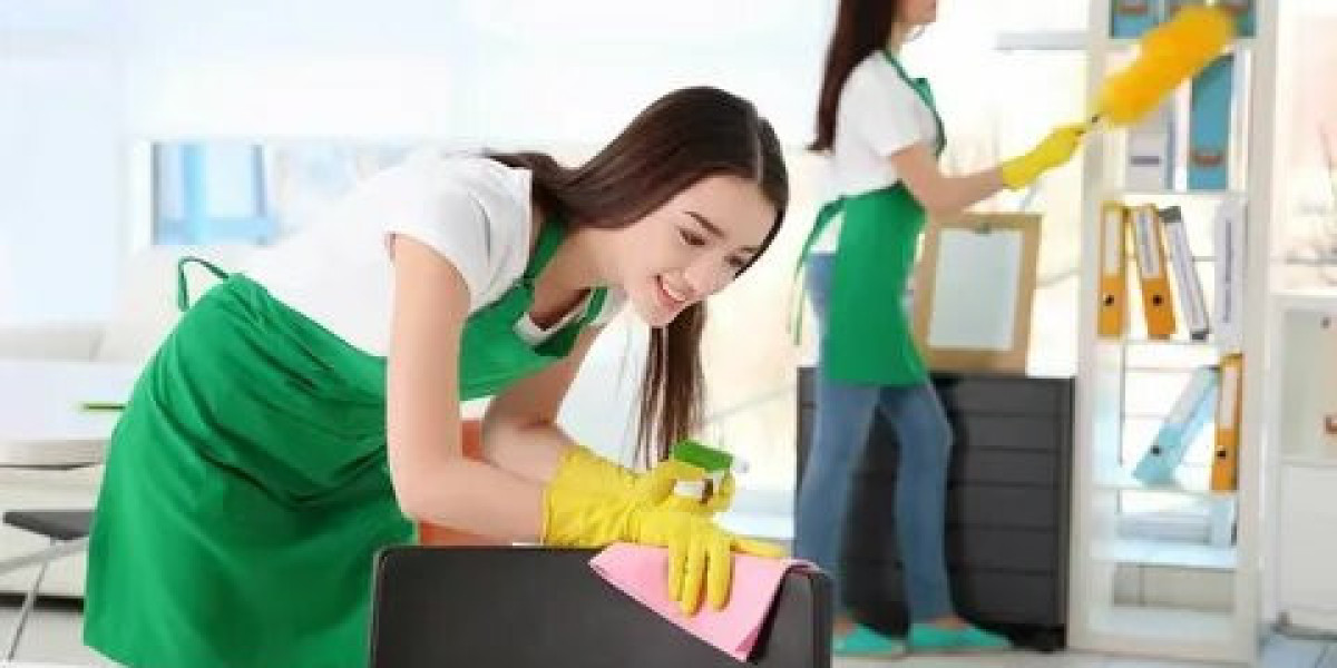 Professional maid cleaning service Dubai by Urban Mop for trustworthy and best Cleaning